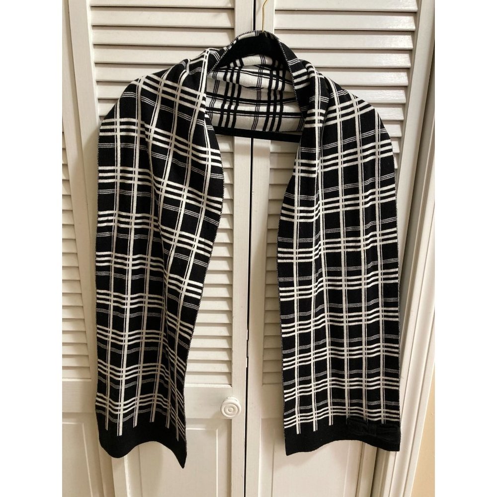 Kate Spade Black and White Plaid Tight Knit Scarf with Bow Detail